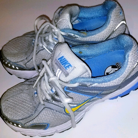 Nike running shoes - Picture 3 of 7